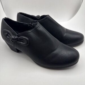 Black Rivet‎ Fashion Bow Tie Ankle Boots Women's Size 7.5 Molly Bootie Black